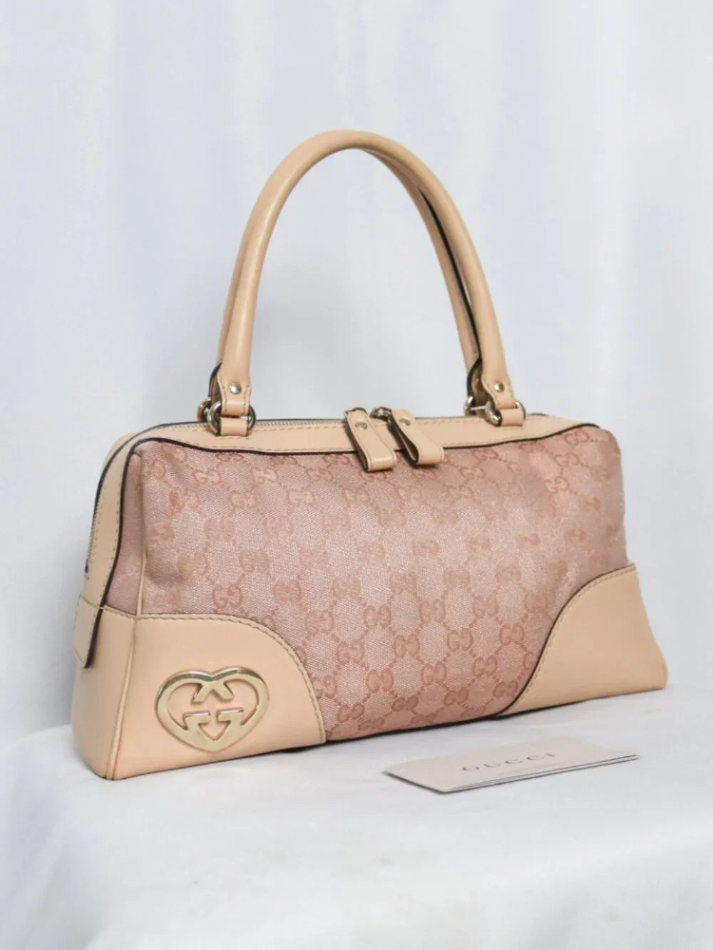 Gucci Lovely Heart pink glittery GG canvas boston bag